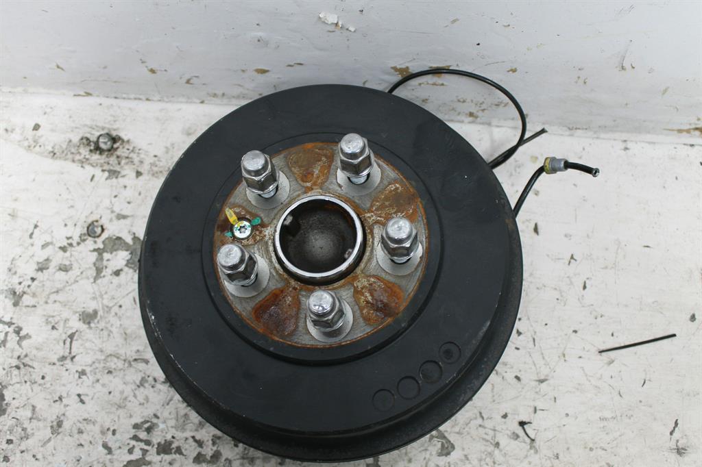 Used Holden, Barina Left Rear Hub Assembly Tm 09/11 08/16 2014 – image 1 - All Good Parts