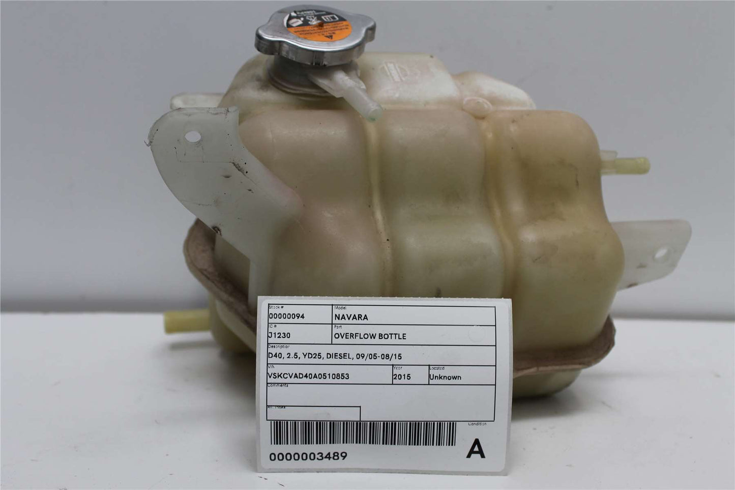 Used Nissan, Navara Overflow Bottle D40 2.5 Yd25 Diesel 09/05 08/15 2015 – image 1 - All Good Parts