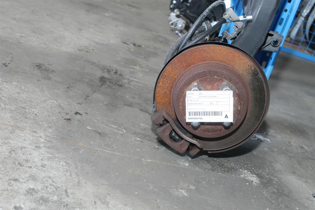 Used Kia, Rio Left Rear Hub Assembly Ub 08/11 11/16 2012 – image 1 - All Good Parts