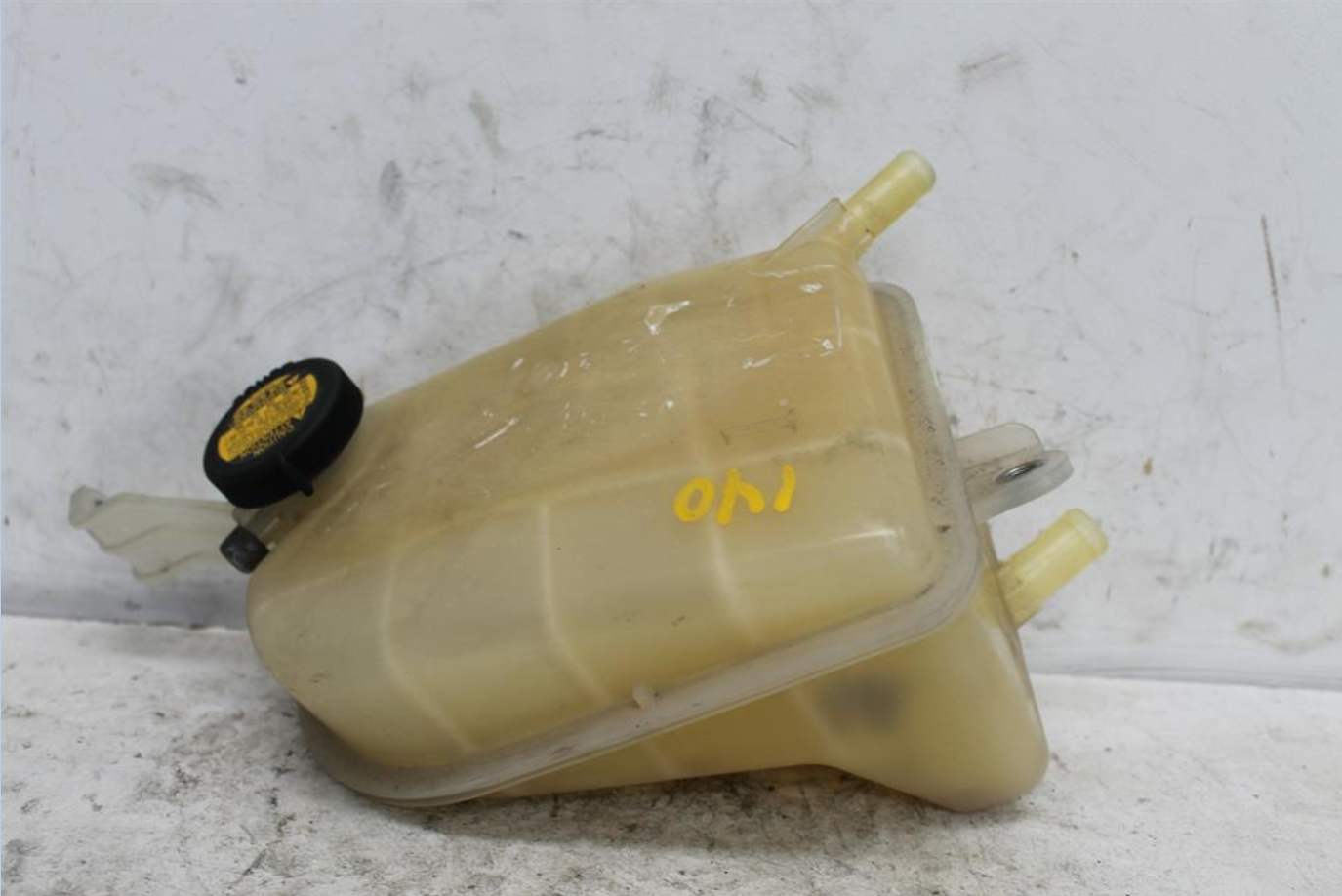 Used Toyota, Corolla Overflow Bottle Zre182R 10/12 06/18 2013 – image 1 - All Good Parts