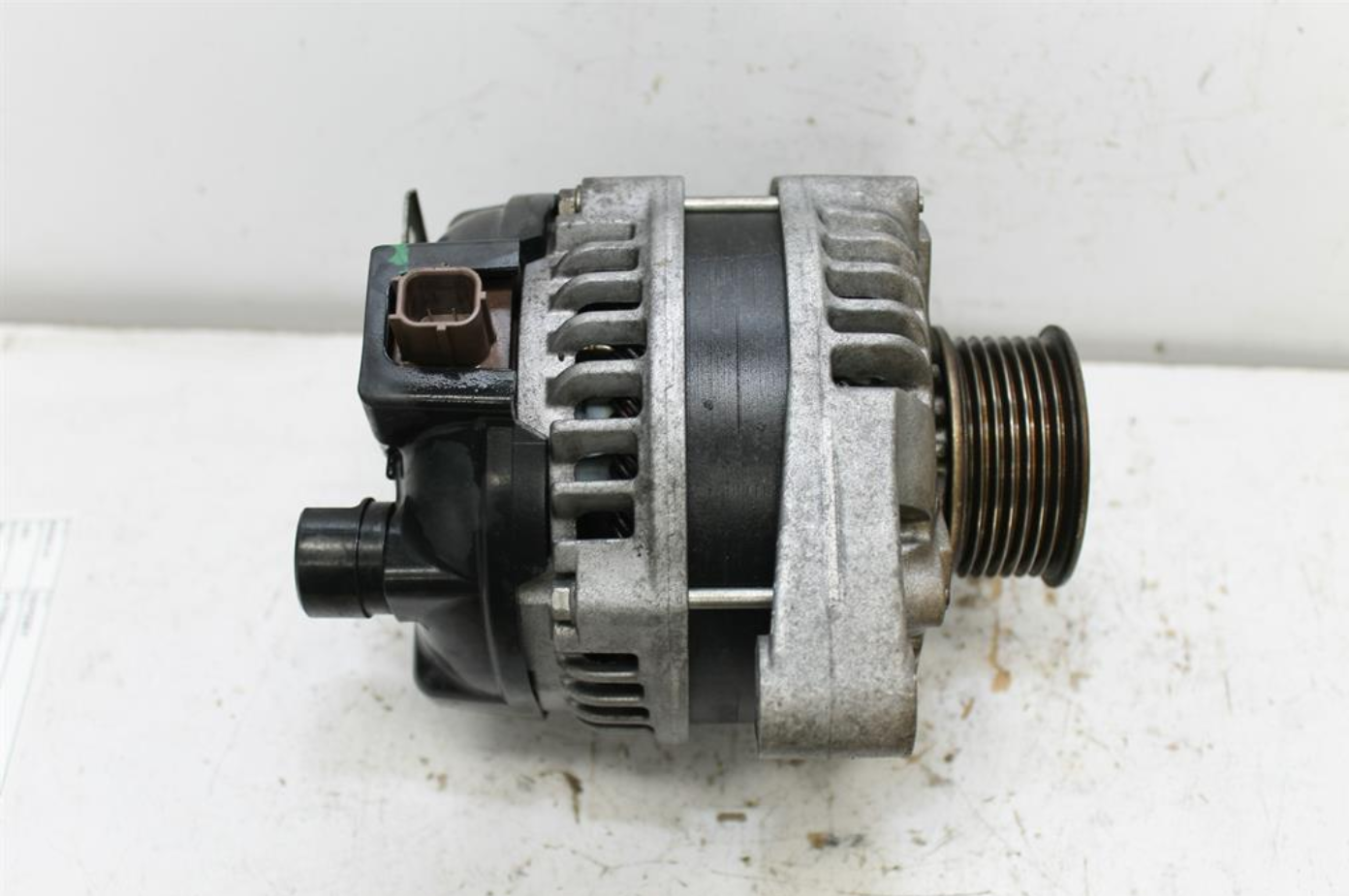 Used Honda, Odyssey Alternator Rb3 04/09 12/13 2011 – image 1 - All Good Parts
