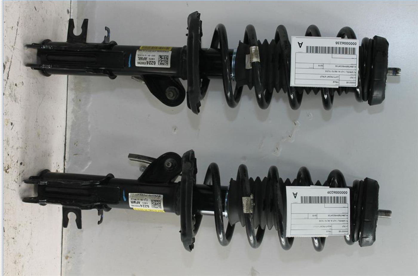 Used Holden, Trax Left Front Strut Tj Series 1.4/1.8 08/13 12/20 2018 – image 1 - All Good Parts