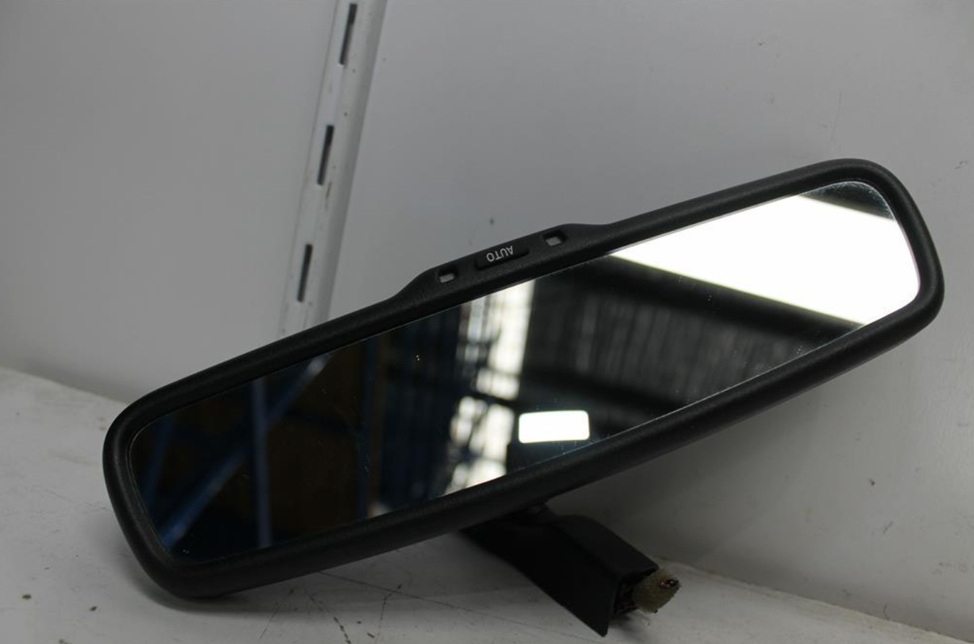 Used Suzuki, Kizashi Interior Mirror Powered Auto Tinting Type Fr 12/09 01/17 2011 – image 1 - All Good Parts