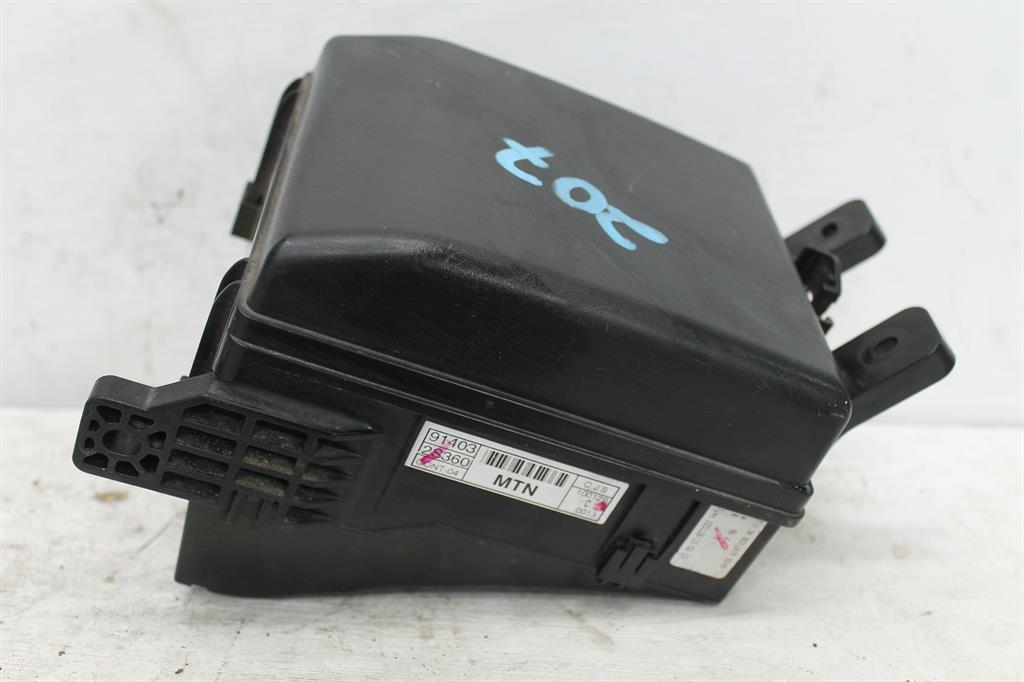 Used Hyundai, IX35 Fuse Box Petrol Lm Series 11/09 01/16 2010 – image 1 - All Good Parts