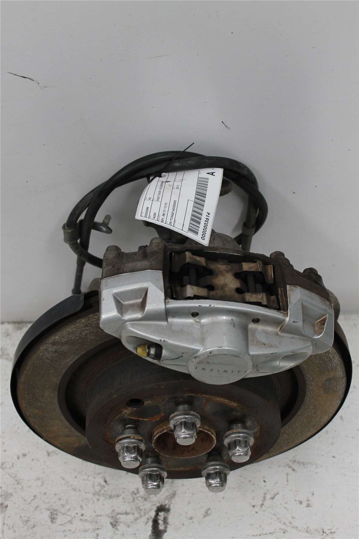 Used Infiniti, FX37 Right Rear Hub Assembly S51 08/12 12/13 2013 – image 1 - All Good Parts