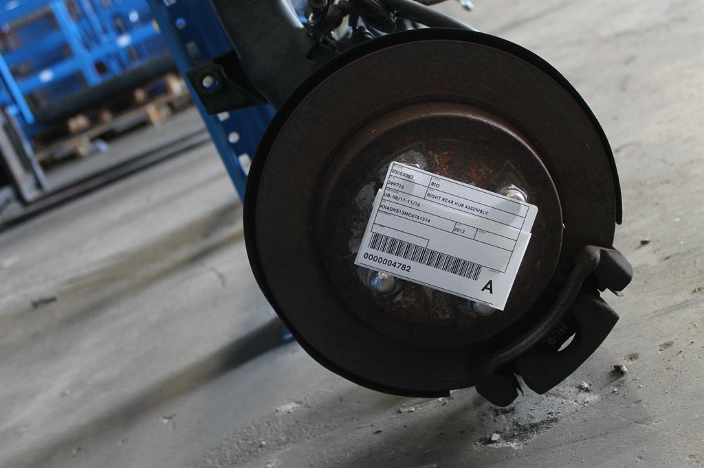 Used Kia, Rio Right Rear Hub Assembly Ub 08/11 11/16 2012 – image 1 - All Good Parts
