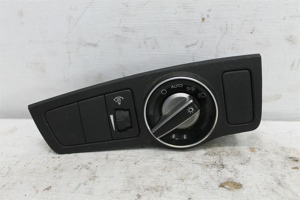 Used Hyundai, I40 Combination Switch Headlamp Switch Vf 09/11 05/15 2013 – image 1 - All Good Parts