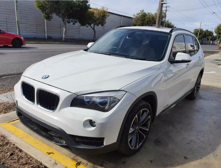 Used Bmw , X1 Left Headlamp , E84, Halogen Type, 04/10-07/12 – main images - All Good Parts