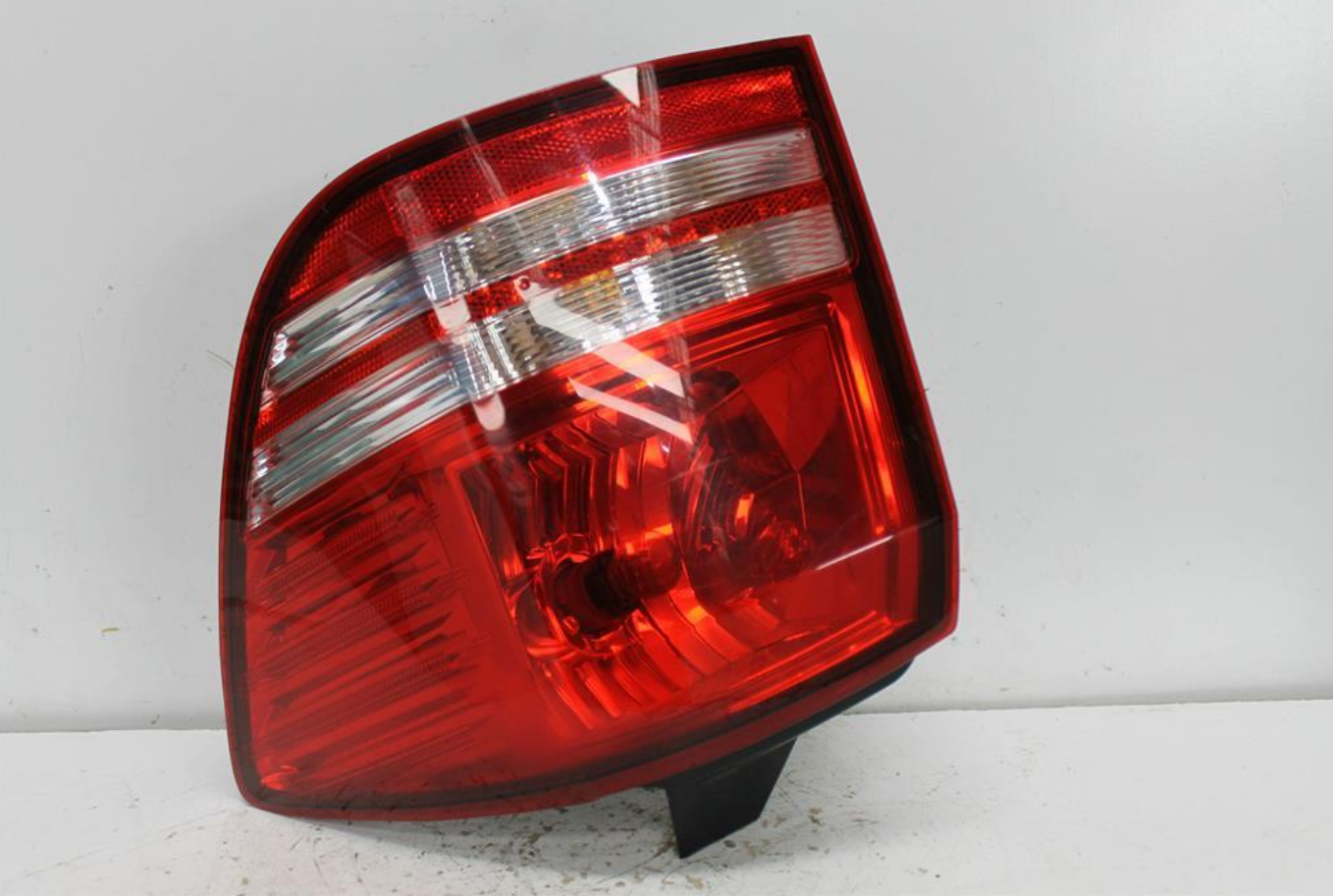 Used Dodge, Journey Right Taillight Jc 05/08 07/11 2010 – image 1 - All Good Parts