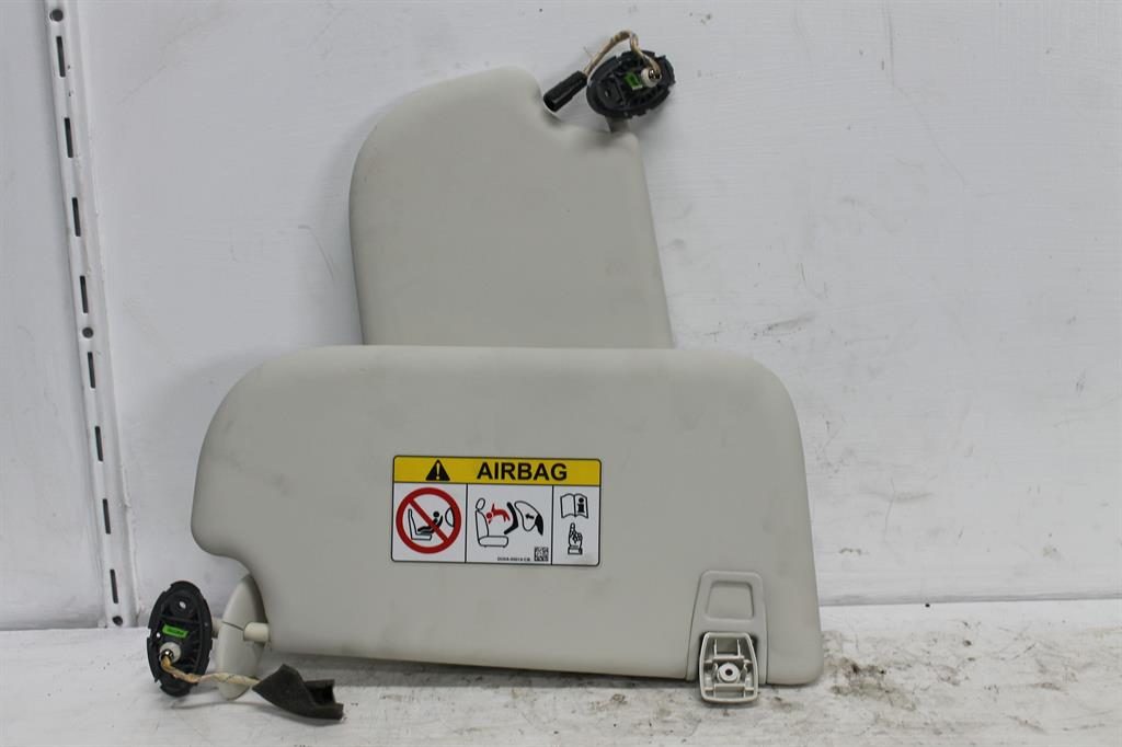 Used Ford, Escape Sun Visor Zg Pair 09/16 05/20 2018 – image 1 - All Good Parts
