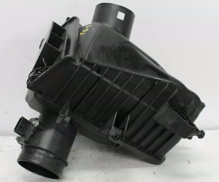 Used Renault, Koleos Air Cleaner/Box Air Cleaner H45 2.0 Diesel 07/11 04/16 2014 – image 1 - All Good Parts