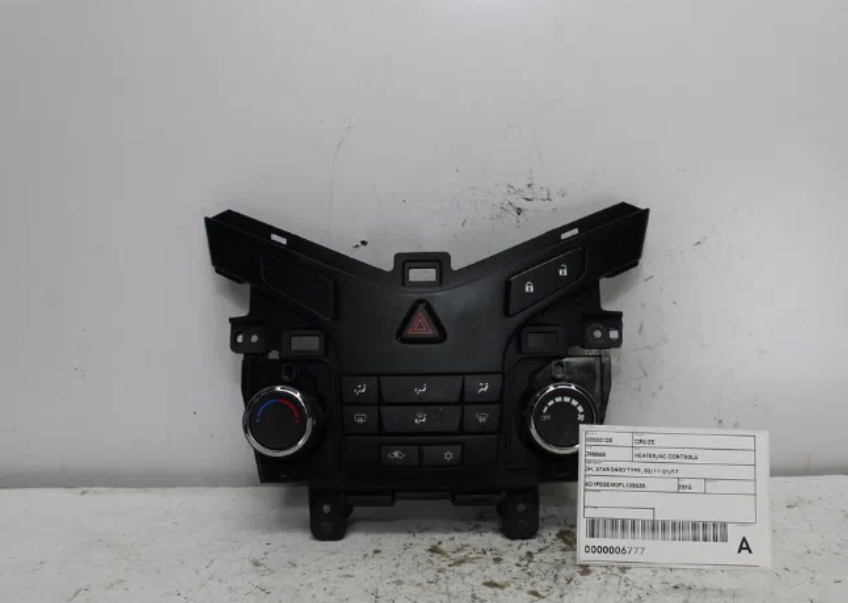 Used Holden, Cruze Heater/Ac Controls Jh Standard Type 03/11 01/17 2015 – image 1 - All Good Parts
