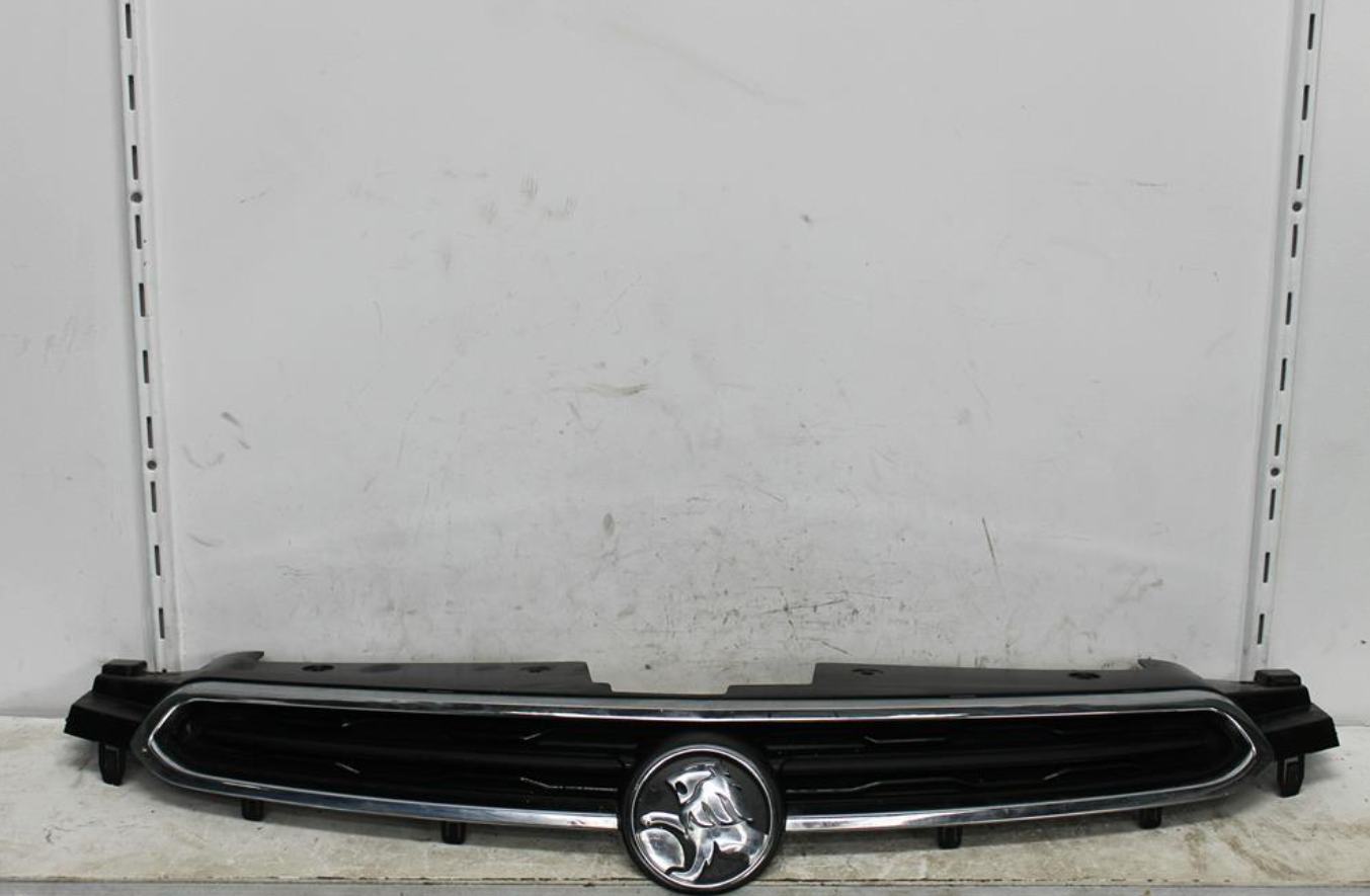 Used Holden, Cruze Grille Radiator Grille (Upper) Jh Black/Chrome 01/15 01/17 2015 – image 1 - All Good Parts