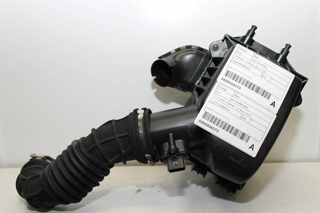Used Holden, Trax Air Cleaner/Box Air Cleaner Tj Series 1.4 08/14 12/20 2018 – image 1 - All Good Parts