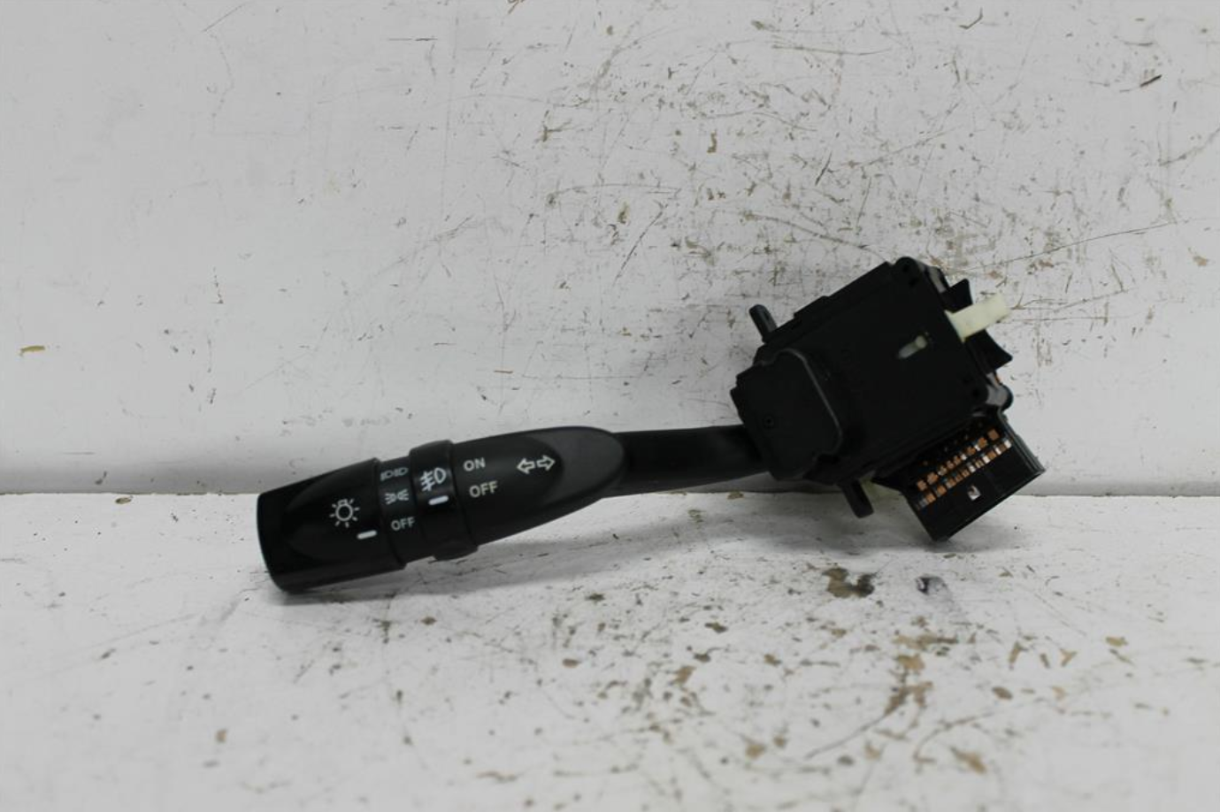 Used Ssangyong, Rexton Combination Switch Flasher Switch Y220 Y285 07/06 12/12 2010 – image 1 - All Good Parts