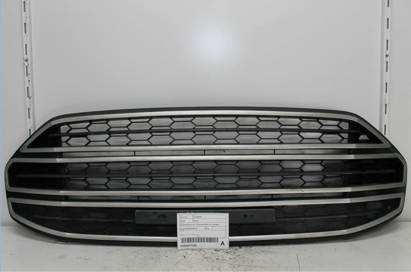 Used Ford, Ecosport Grille Bumper Grille Bk Titanium/Trend W/ Chrome Surround Type 11/13 09/17 2014 – image 1 - All Good Parts