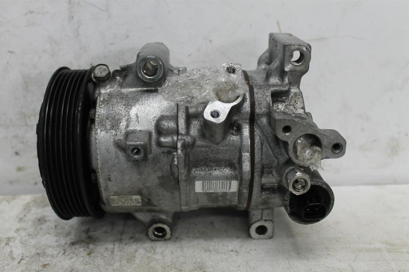 Used Toyota, Corolla A/C Compressor Zre182R 1.8 2Zr Fe Petrol Non Hybrid 10/12 06/18 2013 – image 1 - All Good Parts