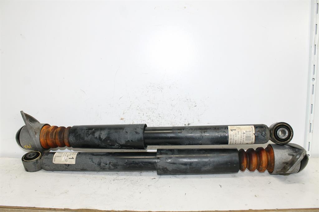 Used Volkswagen, Passat Shock Absorber 3C/Mk6 B6 B7 Fwd 03/06 05/15 2014 – image 1 - All Good Parts