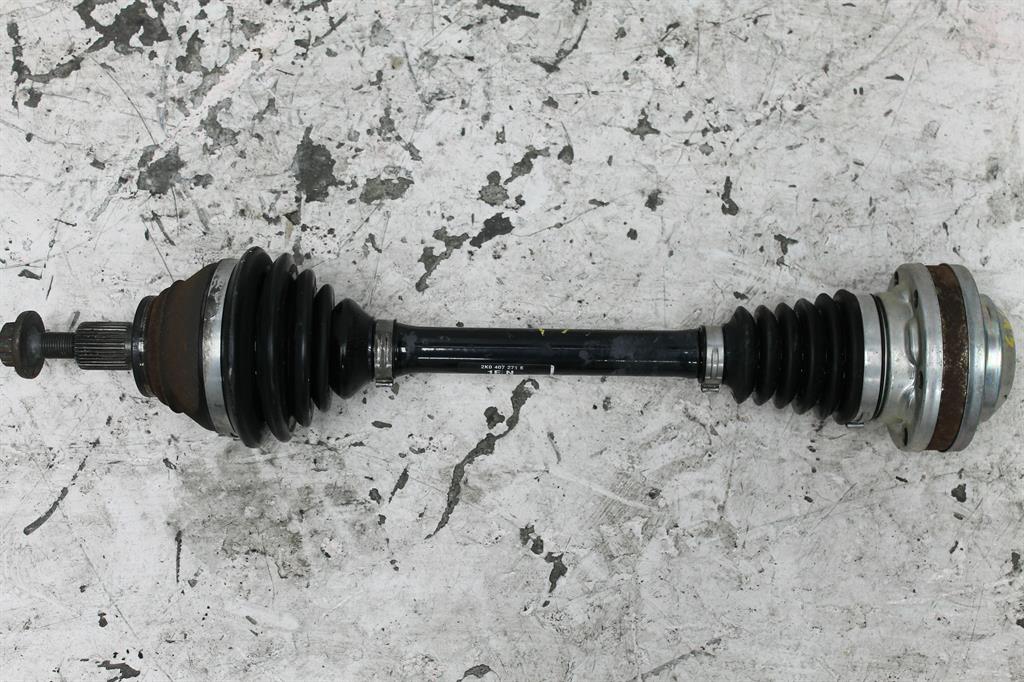 Used Volkswagen, Passat Left Driveshaft Front Petrol 1.8 3C/Mk6 B6 B7 02/10 05/15 2014 – image 1 - All Good Parts