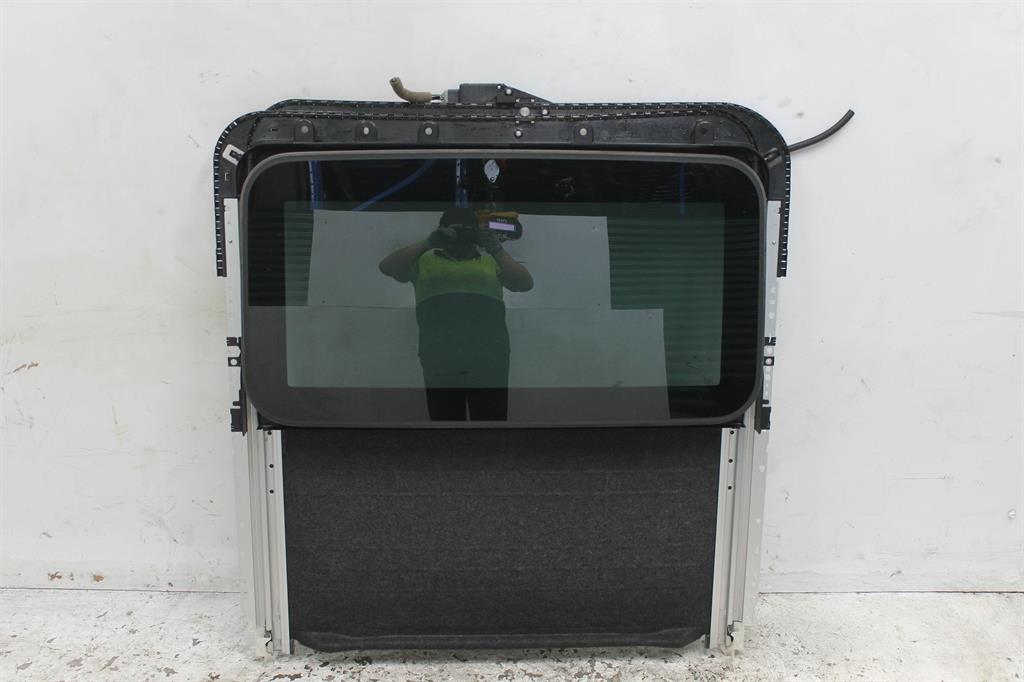Used Mazda, CX9 Roof Glass/Sunroof/T Tb 12/07 12/15 2015 – image 1 - All Good Parts