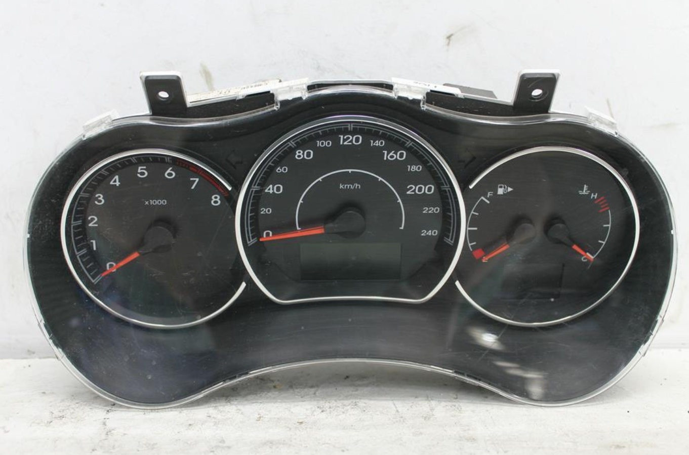 Used Renault, Koleos Instrument Cluster H45 Petrol 2.5 Auto T/M 11/11 08/13 2012 – image 1 - All Good Parts