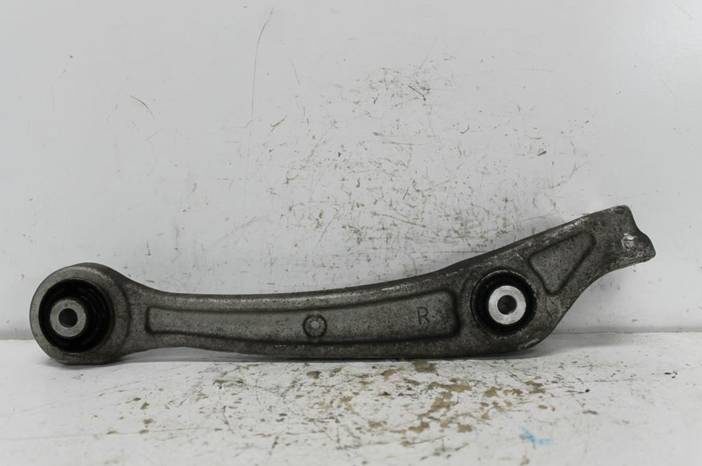 Used Audi, A4 Right Front Lower Control Arm B8 8K Front 09/11 01/16 2012 – image 1 - All Good Parts
