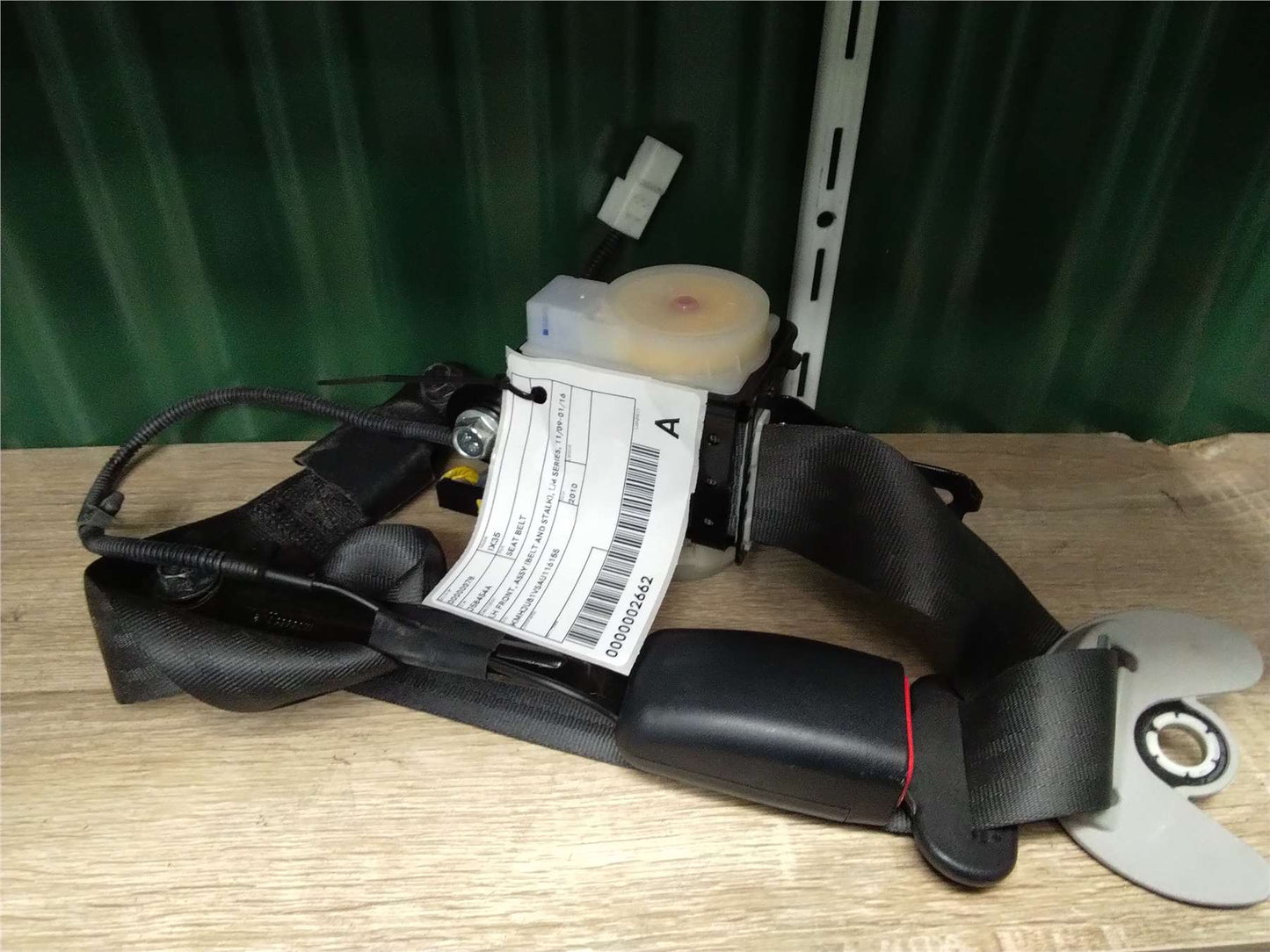 Used Hyundai, IX35 Seat Belt Lh Front Assy (Belt And Stalk) Lm Series 11/09 01/16 2010 – image 1 - All Good Parts