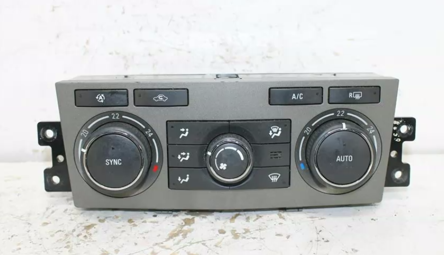 Used Holden, Captiva Heater/Ac Controls Climate Control Type Cg Captiva 5 (4Th Vin = D) 01/14 09/15 2015 – image 1 - All Good Parts