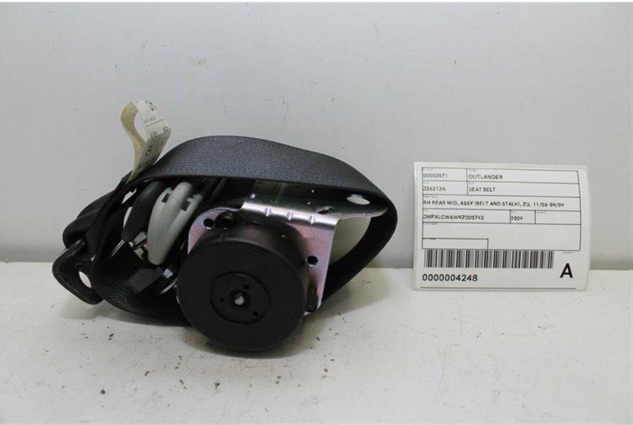Used Mitsubishi, Outlander Seat Belt Rh Rear Mid Assy (Belt And Stalk) Zg 11/06 09/09 2009 – image 1 - All Good Parts