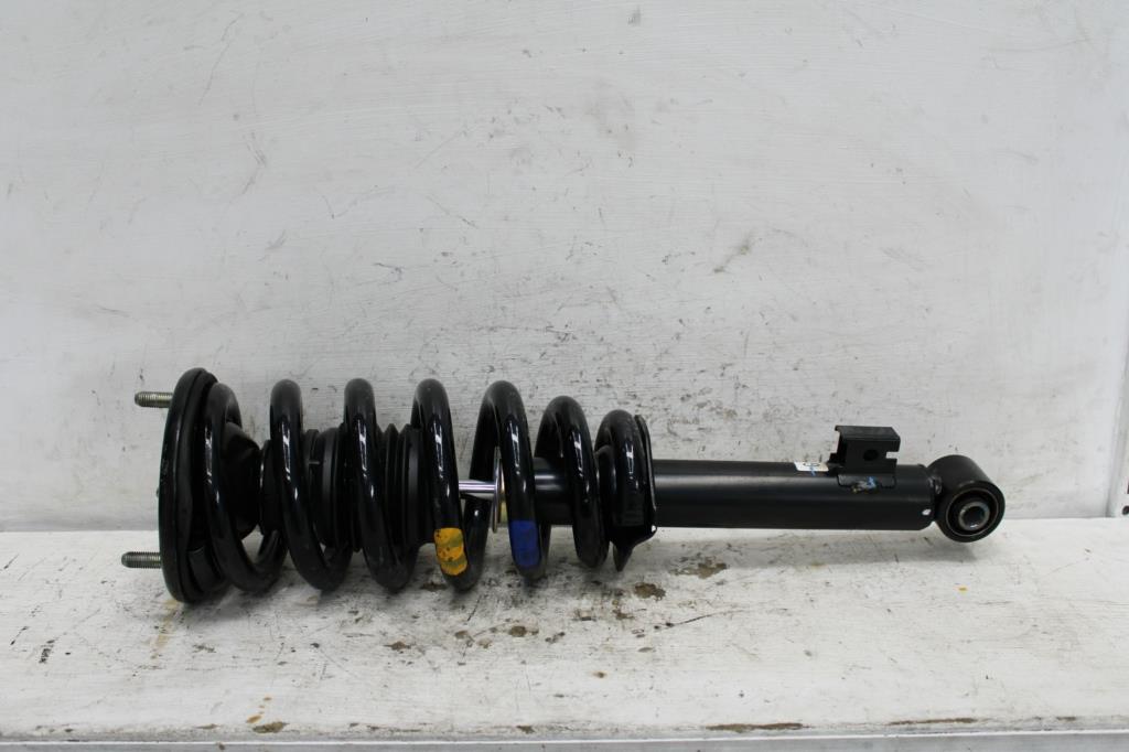 Used Mitsubishi, Triton Left Front Strut Mq Mr 03/15 10/23 2021 – image 1 - All Good Parts