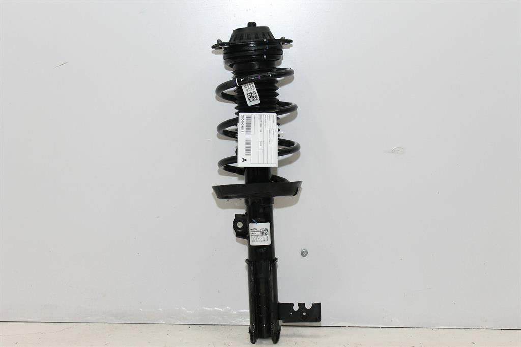 Used Holden, Equinox Left Front Strut Eq 09/17 12/20 2019 – image 1 - All Good Parts