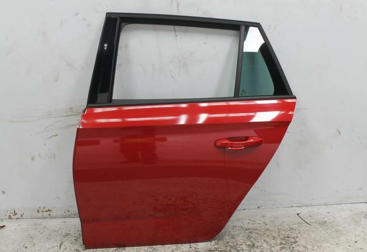 Used Skoda, Kamiq Left Rear Door Nw 06/20 2020 – image 1 - All Good Parts