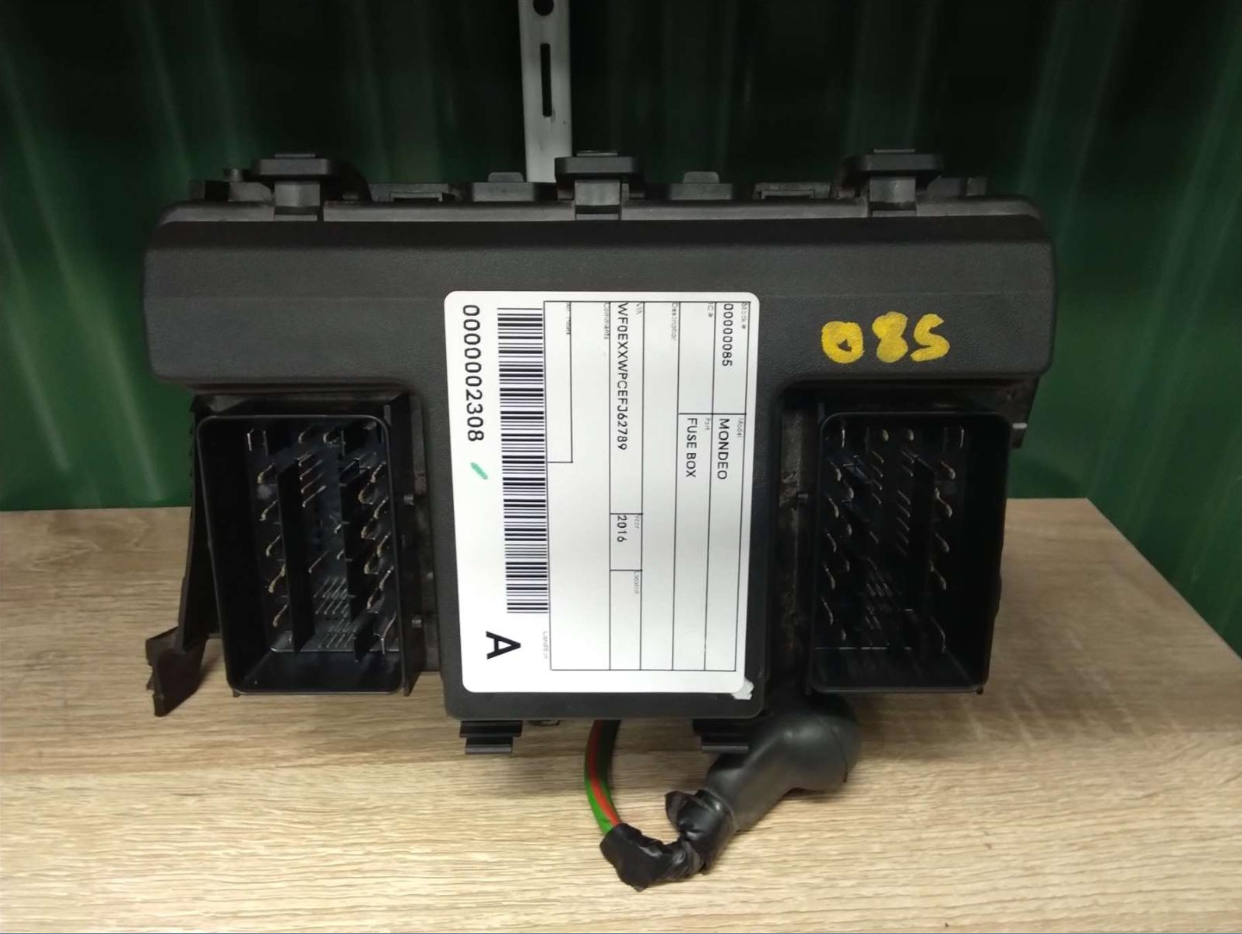 Used Ford, Mondeo Fuse Box Diesel Md 09/14 06/20 2015 – image 1 - All Good Parts