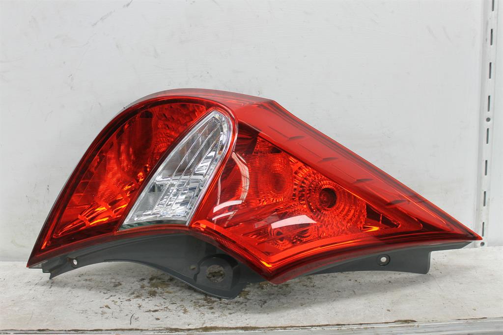 Used Hyundai, Accent Left Taillight Rb Hatch 05/11 12/19 2017 – image 1 - All Good Parts