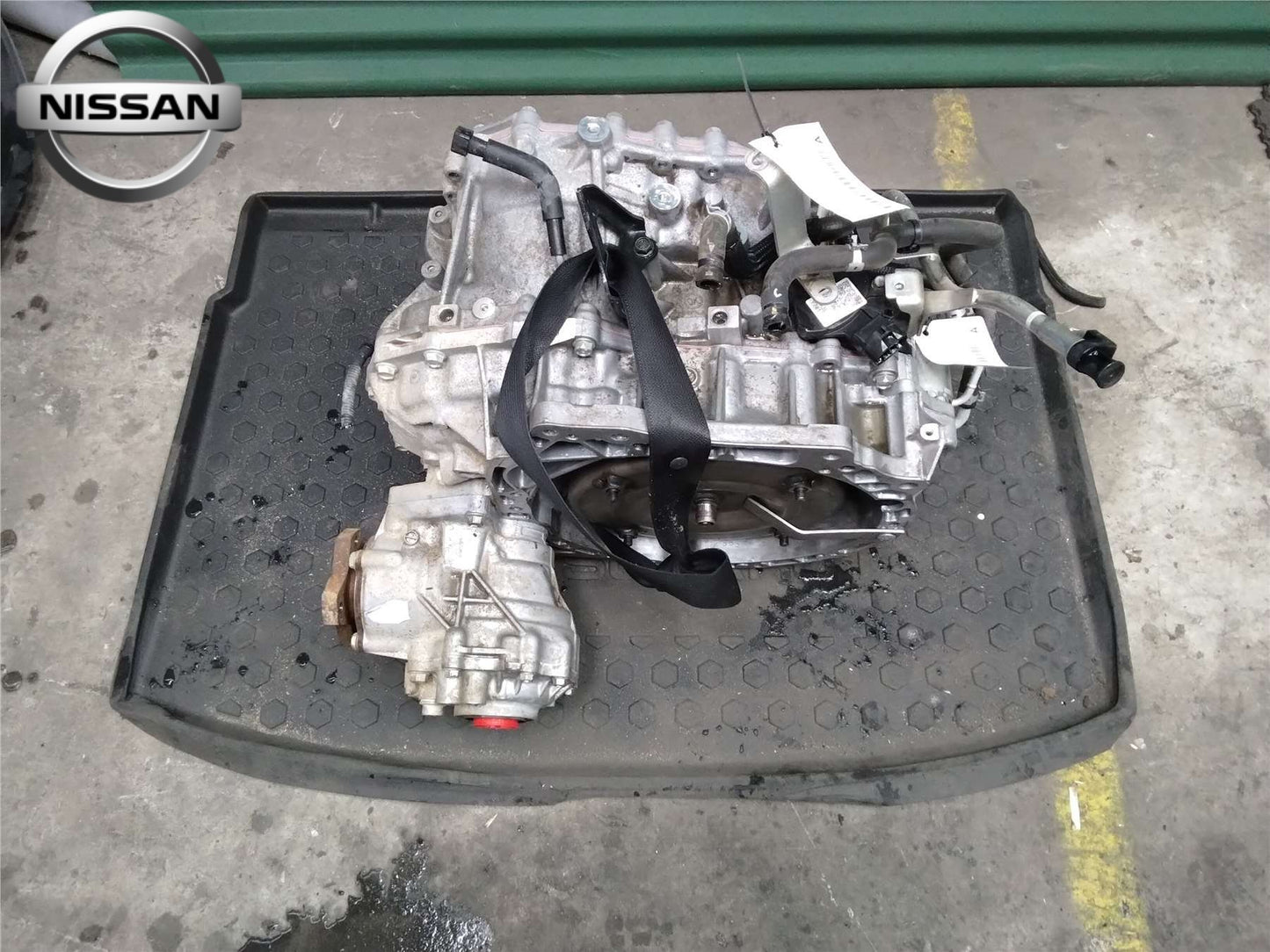 Used Nissan, Xtrail Trans/Gearbox Auto Awd Petrol 2.5 W/ Transfer Case T32 02/14 07/22 2015 – image 1 - All Good Parts