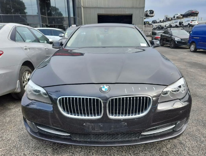Used Bmw , 5 Series Right Headlamp , F07, Hatch, Xenon, Non Adaptive Type, 02/10-10/17 – main images - All Good Parts