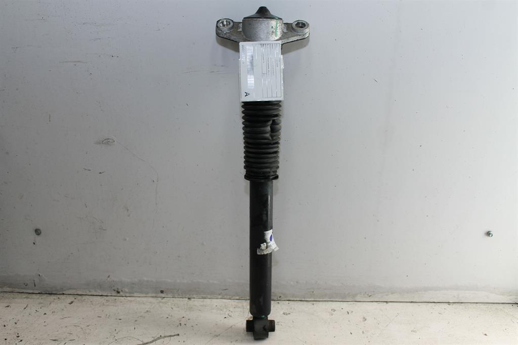 Used Hyundai, Tucson Right Rear Strut Tl 4Wd Elite/Highlander 07/15 01/21 2016 – image 1 - All Good Parts