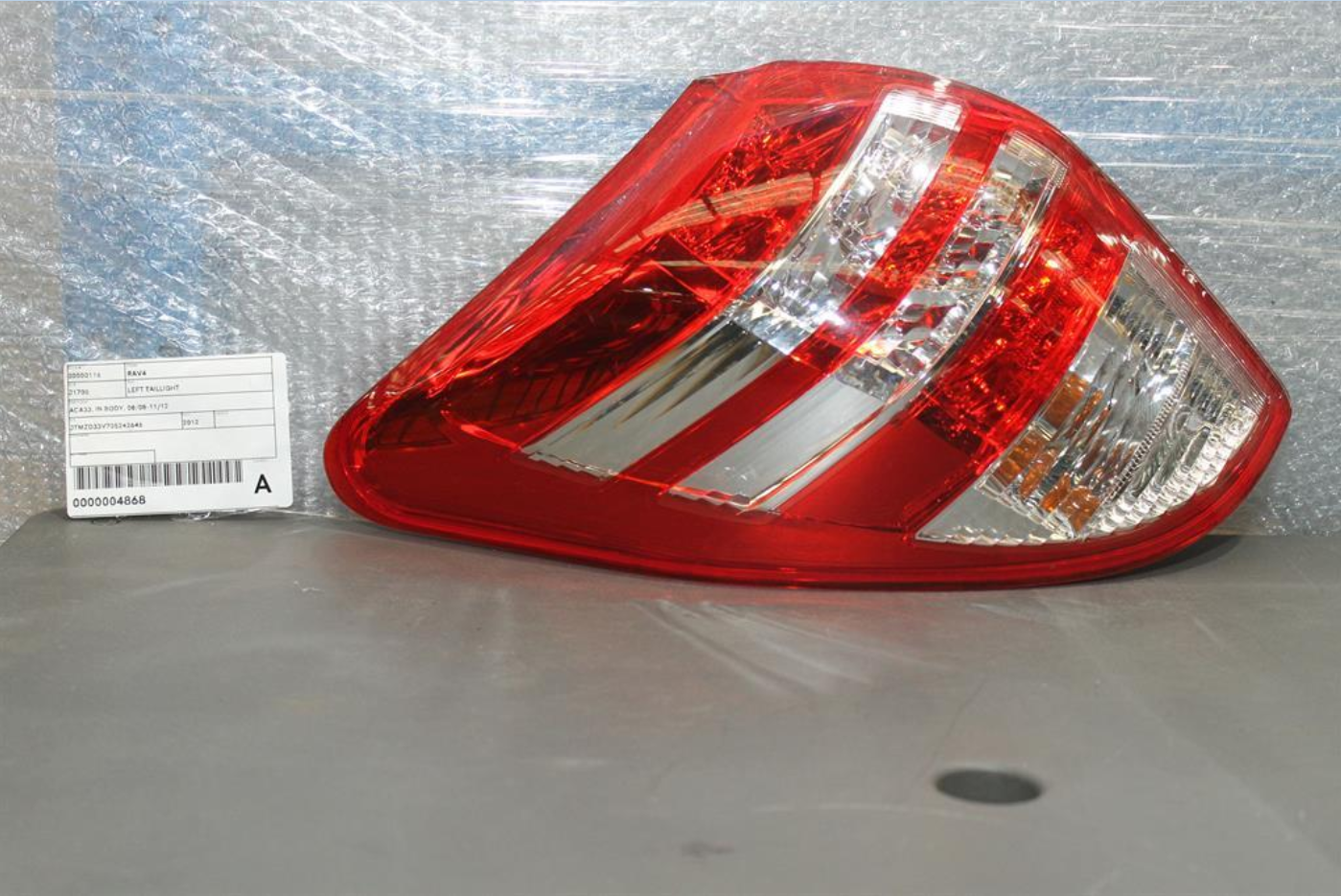 Toyota, Rav4 Left Taillight Aca33 In Body 08/08 11/12