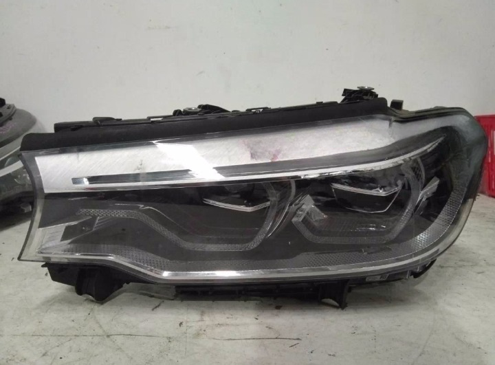 Used Bmw , 5 Series Left Headlamp , G30/G31, Sedan/Wagon, Led, W/ Adaptive Type, W/ High Brightness Light Type, 03/17-06/20 – main images - All Good Parts