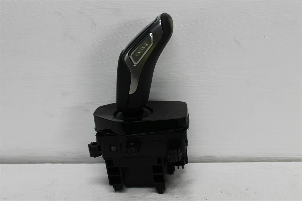 Used Ssangyong, Rexton Gear Stick/Shifter Y400 10/18 2023 – image 1 - All Good Parts