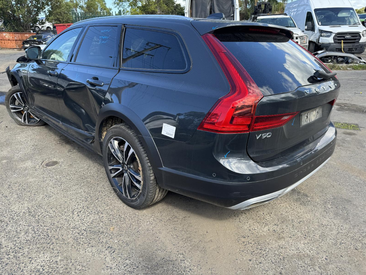 Used Volvo , S90 Engine Diesel 2.0 D4204T23 Twin Turbo 04/16 (2016 - 2019) – main images - All Good Parts