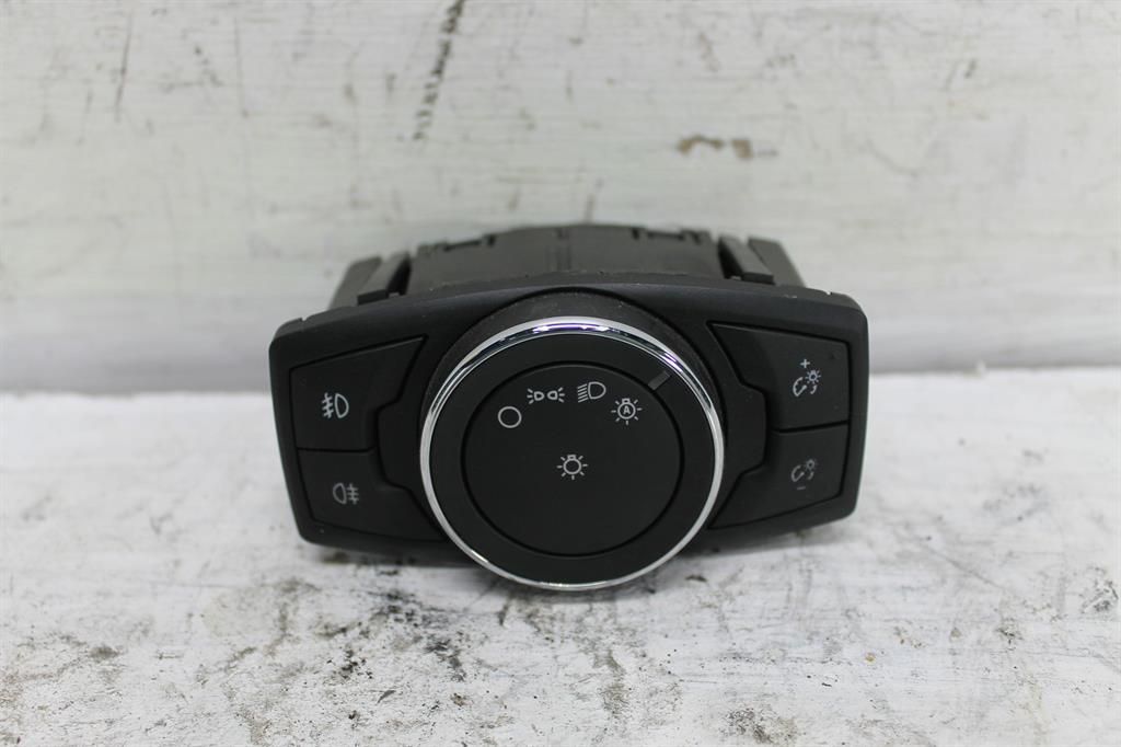Used Ford, Mondeo Combination Switch Headlamp Switch Md 09/14 06/20 2016 – image 1 - All Good Parts