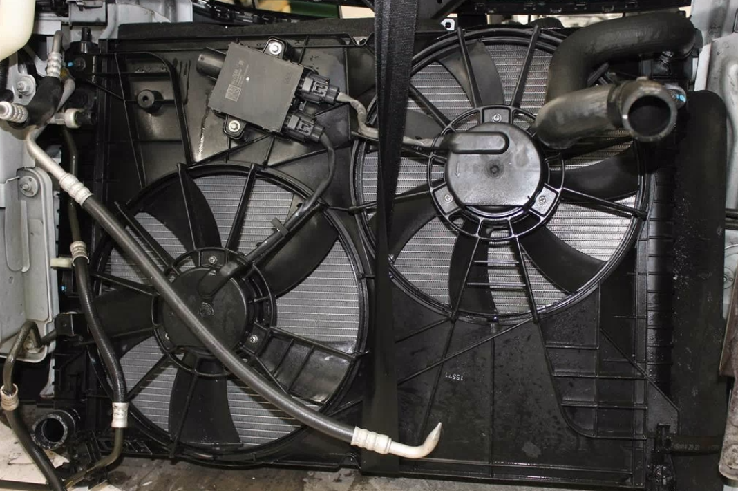 Used Holden, Captiva Fan Dual Fan Assy 2.4 Petrol Cg 01/11 06/18 2015 – image 1 - All Good Parts