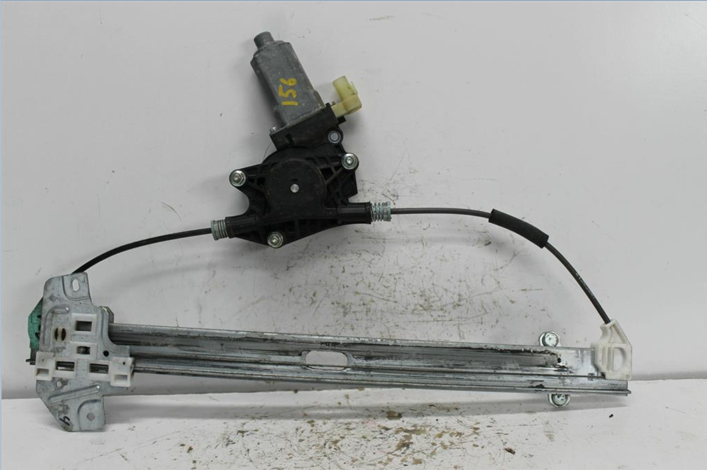 Used Kia, Rio Left Front Window Reg/Motor Jb Power 08/05 07/11 2010 – image 1 - All Good Parts
