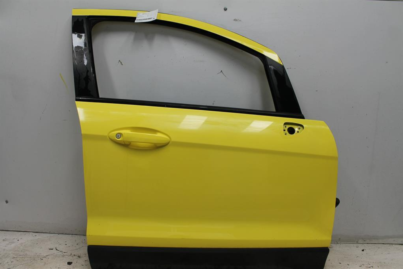 Used Ford, Ecosport Right Front Door Bk 11/13 09/17 2013 – image 1 - All Good Parts
