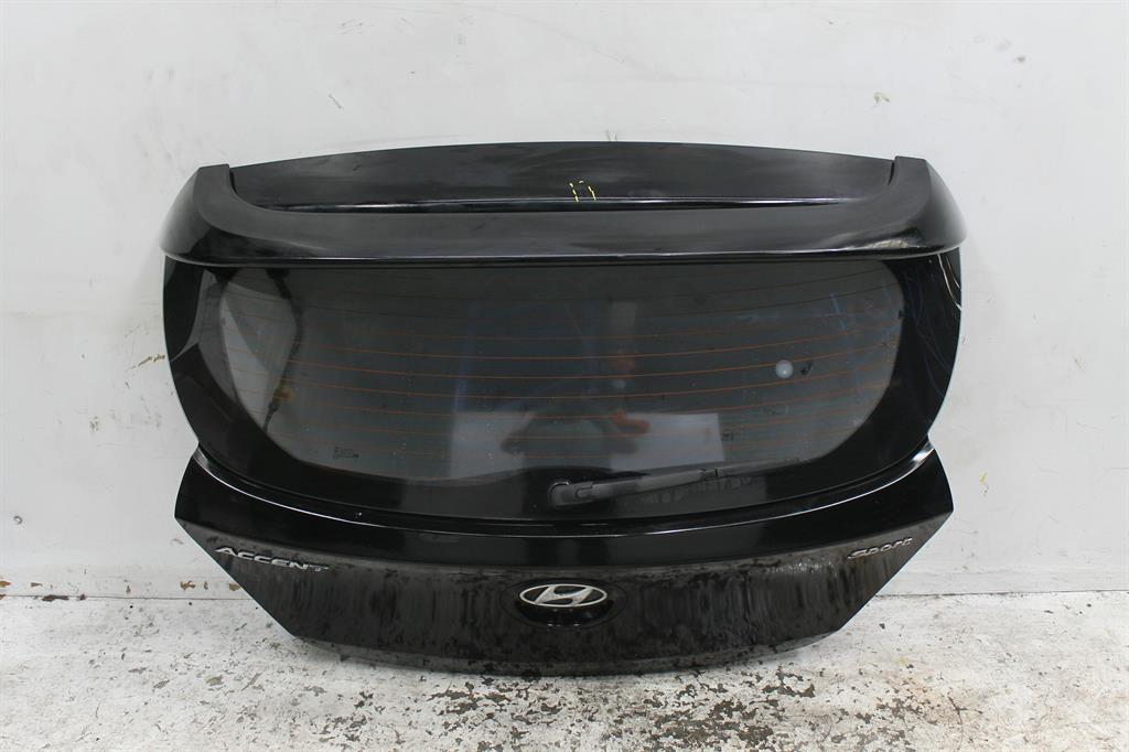 Used Hyundai, Accent Bootlid/Tailgate Rb Tailgate Spoilered W/ Keyless Entry Type 05/11 12/19 2017 – image 1 - All Good Parts