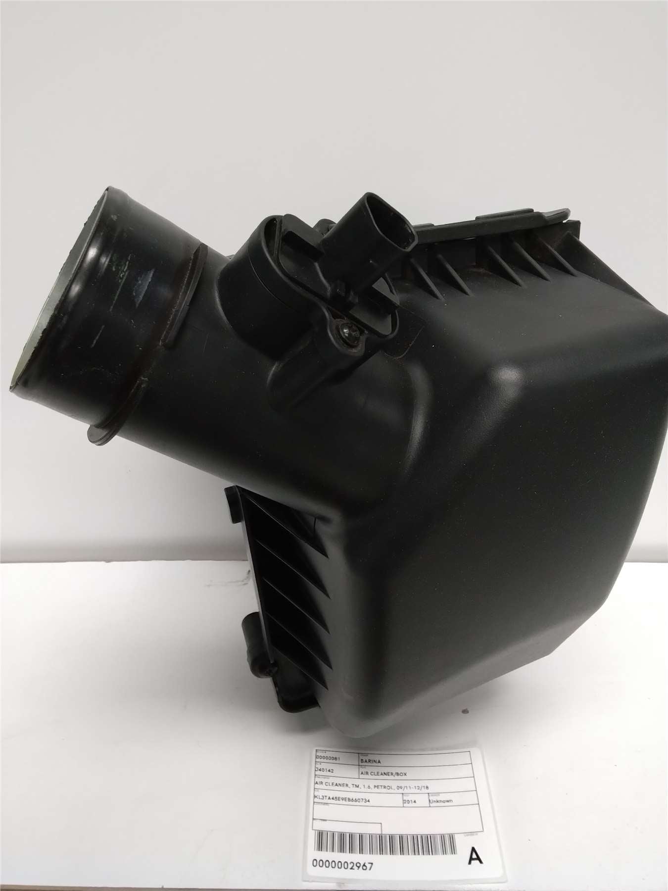 Used Holden, Barina Air Cleaner/Box Air Cleaner Tm 1.6 Petrol 09/11 12/18 2014 – image 1 - All Good Parts