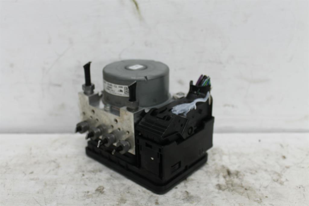 Used Ford, Escape Abs Pump/Modulator Zg P/N Gv612C405Cj 09/16 05/20 2018 – image 1 - All Good Parts