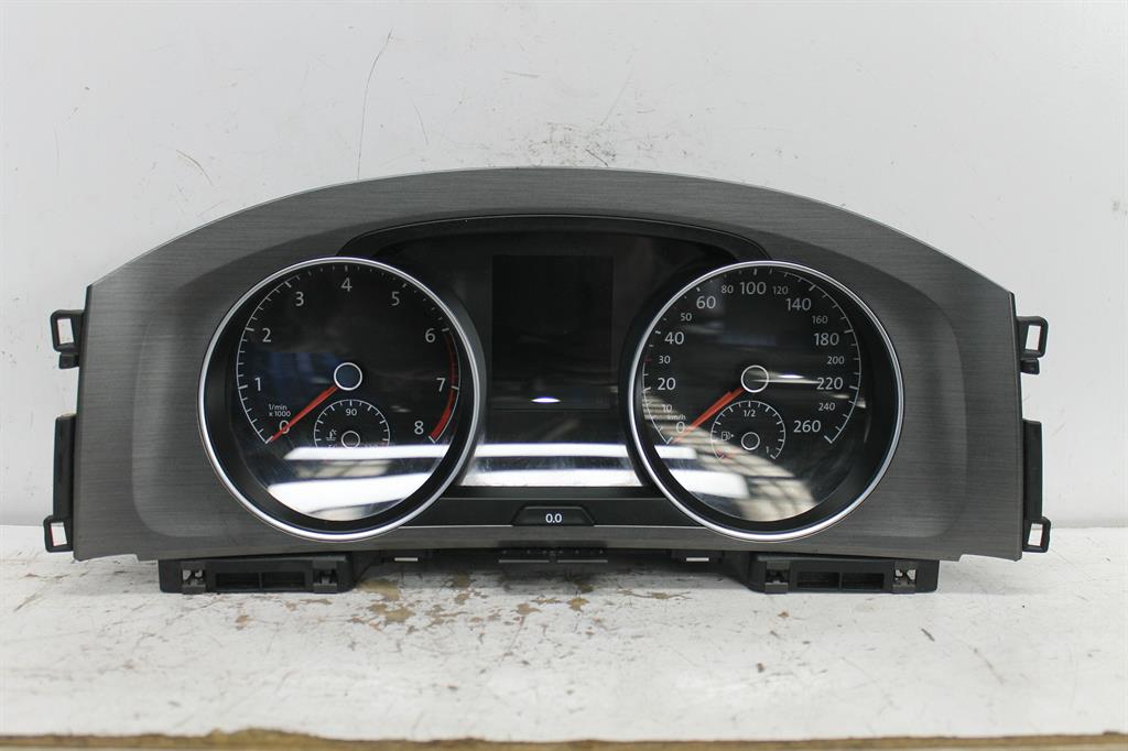 Used Volkswagen, Golf Instrument Cluster Instrument Cluster Petrol Base/Comfortline/Trendline Gen 7 12/12 03/17 2013 – image 1 - All Good Parts
