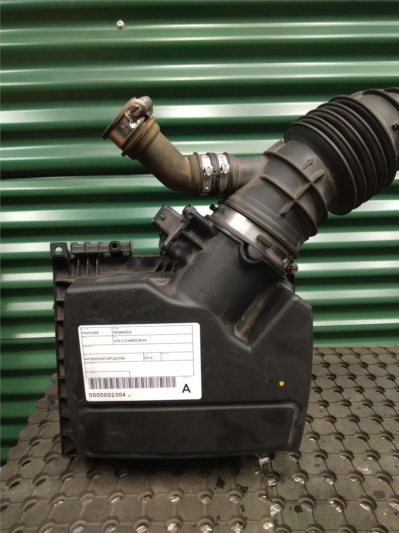 Used Ford, Mondeo Air Cleaner/Box Air Cleaner Md 2.0 Diesel 09/14 06/20 2015 – image 1 - All Good Parts